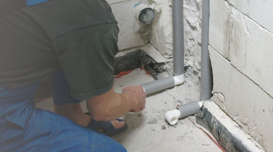 Expert burst pipe repair services in O'Brien, FL